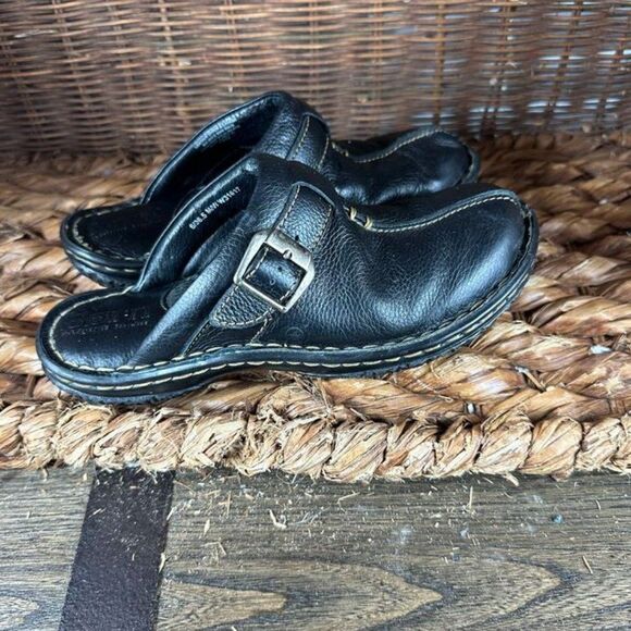 Born Black Leather Buckle Slip On Mules W31617 Size 6 - Picture 1 of 7